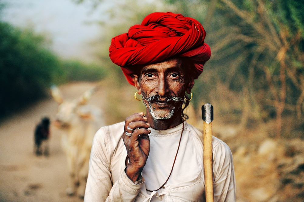 initiationphoto - Steve McCurry